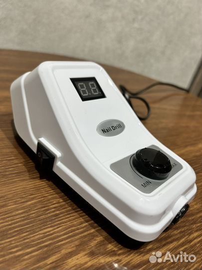 Аппарат для маникюра с фрезами