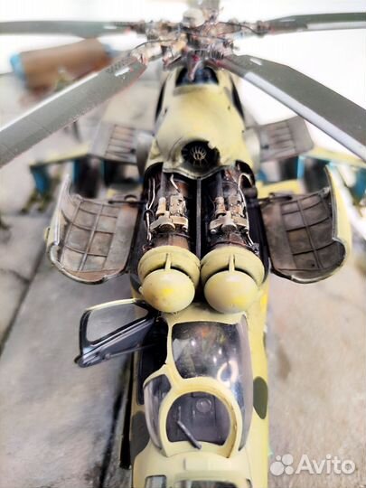 Модель вертолёта Ми-24
