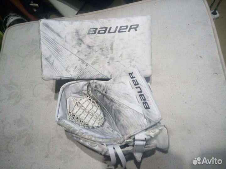 Вратарская хоккейная форма