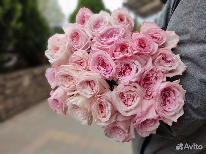 Пионовидные розы