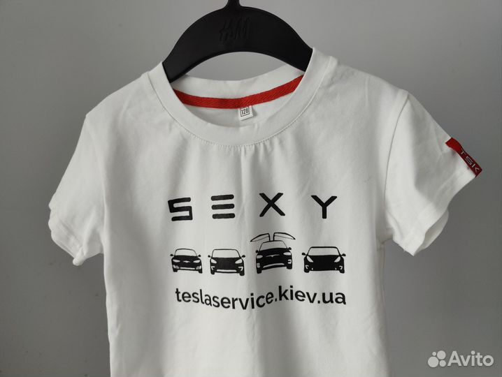 Футболка Tesla новая на мальчика размер 116