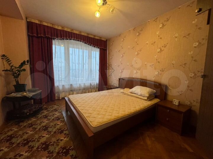 Комната 16 м² в 3-к., 10/17 эт.