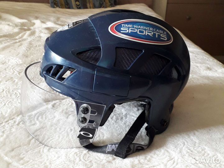 Шлем хоккейный reebok