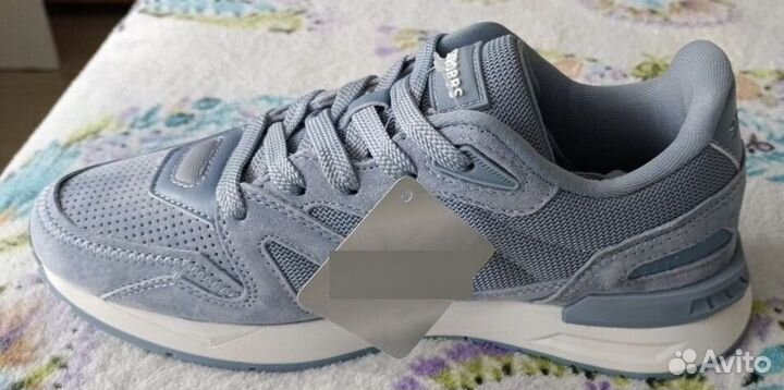 Кроссовки Strobbs