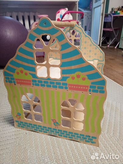 Кукольный домик