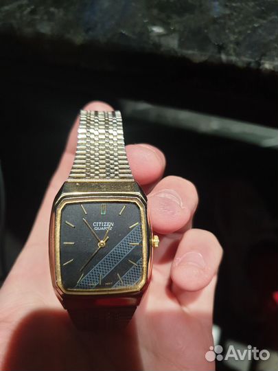Часы citizen quartz