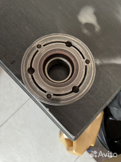 Шкиф компрессора надува