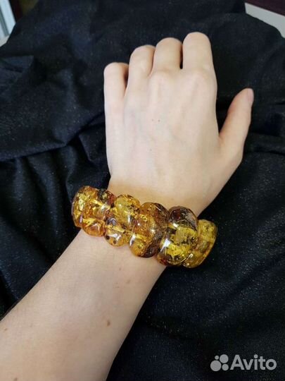 Браслет янтарь. Женский