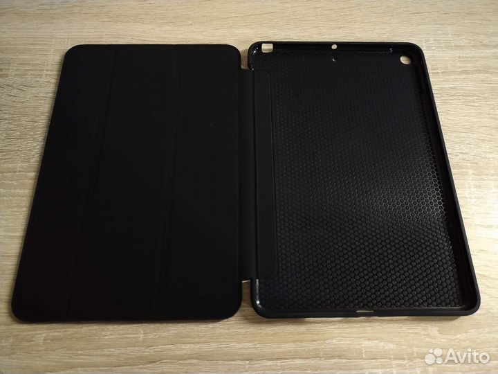 Продам новый чехол для iPad Mini 5