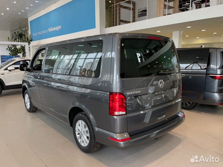 Volkswagen Multivan 2.0 AMT, 2022