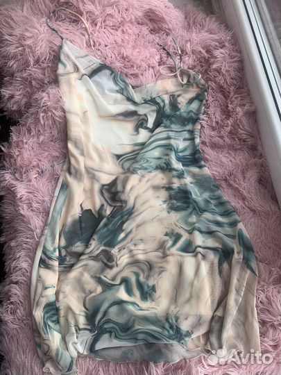 Платье stradivarius