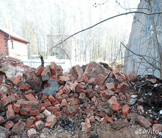 Кирпичный бой, отходы стройки