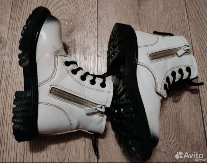 Ботинки на девочку