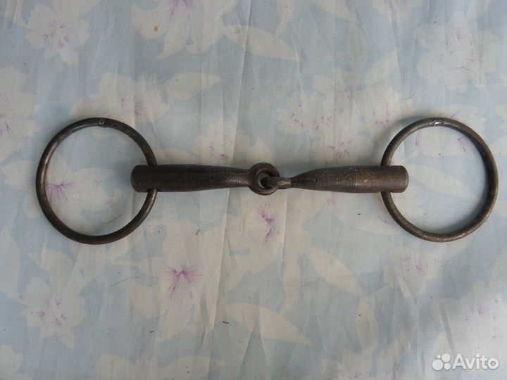 Снаряжение для лошади