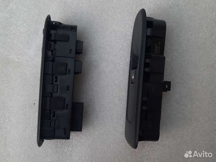 Блок управления стеклоподъёмниками Peugeot 308