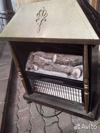 Электрокамин с эффектом пламени