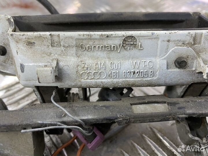 Ручка Audi A4 B5 + кронштейн ручки A4 b5