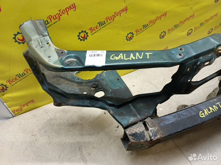 Рамка радиатора Mitsubishi Galant De седан 4G64