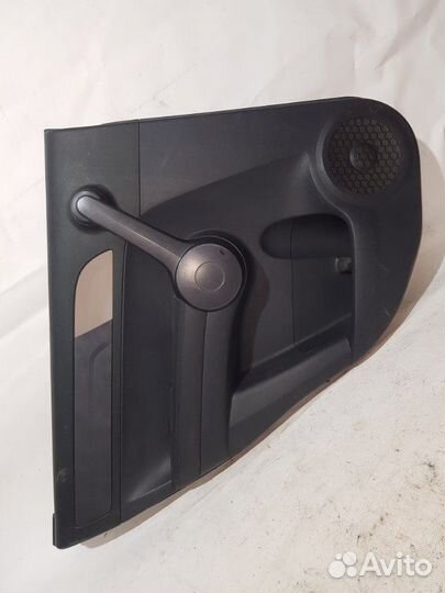 Обшивка двери задняя левая Honda Cr-V 2006-2012