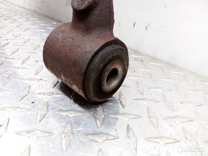 Рычаг передний правый нижний Hummer H3 H3 2005 - 2