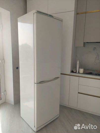 Холодильник Stinol (Стинол)