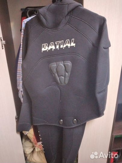 Костюм для подводной охоты