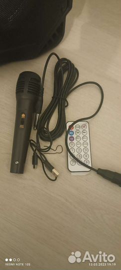 Блютуз колонка большая