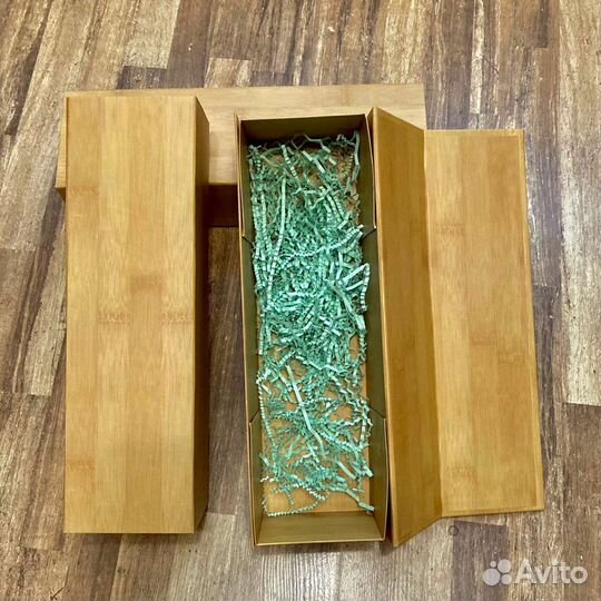 Коробка подарочная под бутылку