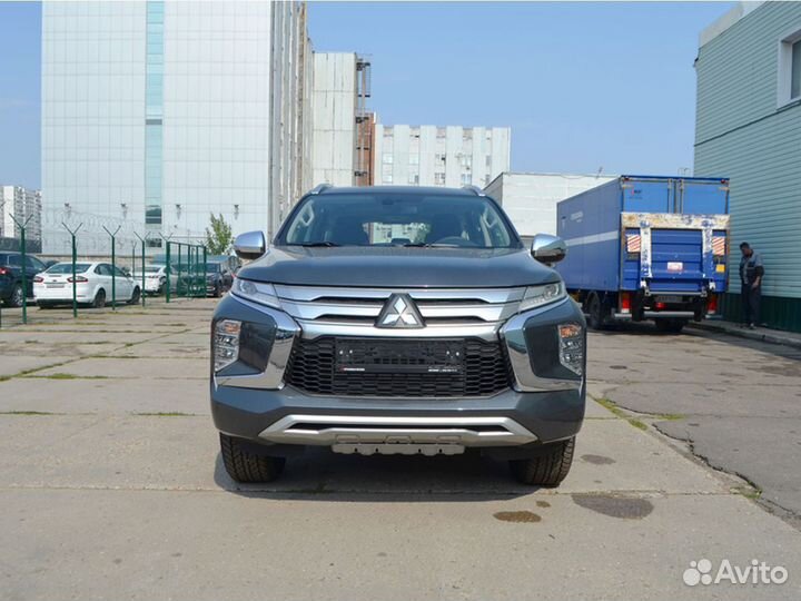 Mitsubishi Pajero Sport 2.4 AT, 2022