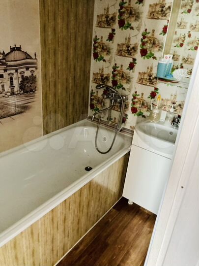 Комната 18 м² в 1-к., 2/4 эт.