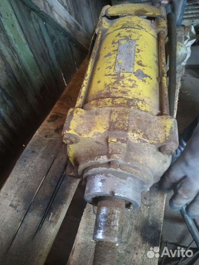 Чулковый электродвигатель