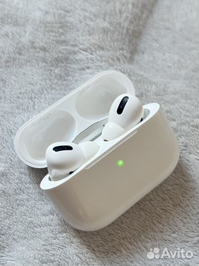 Наушники Apple AirPods Pro magsafe