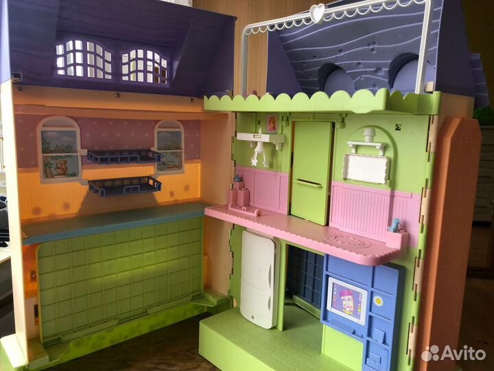 Домик кукольный