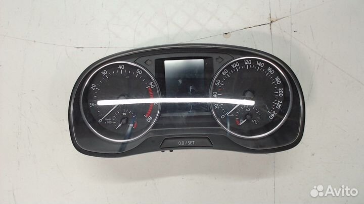 Щиток приборов Skoda Fabia, 2017