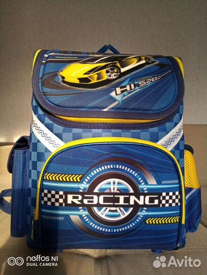 Портфель школьный