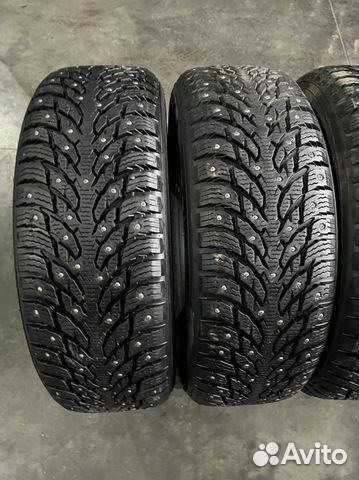 Nokian Tyres Hakkapeliitta 9 SUV 235/65 R17 108T