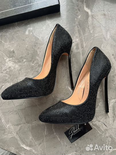 Туфли на праздник стиллеты