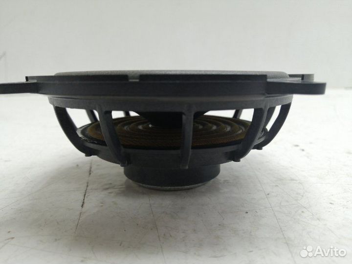 Динамик передний правый Nissan Terrano F4R 2021