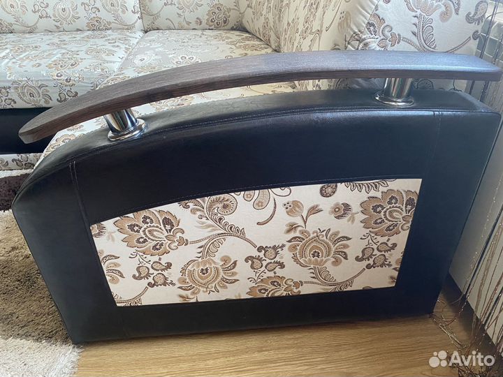 Угловой диван