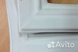 Уплотнитель двери морозильной камеры Бирюса