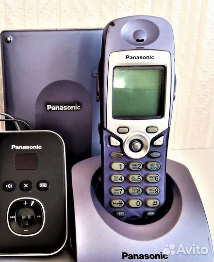 Радиотелефон Панасоник KX-TCD556RUV на запчасти