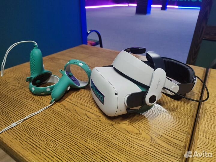Oculus quest 2 с аксессуарами