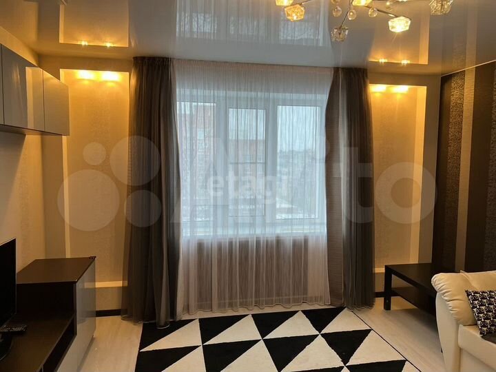 2-к. квартира, 49 м², 5/5 эт.