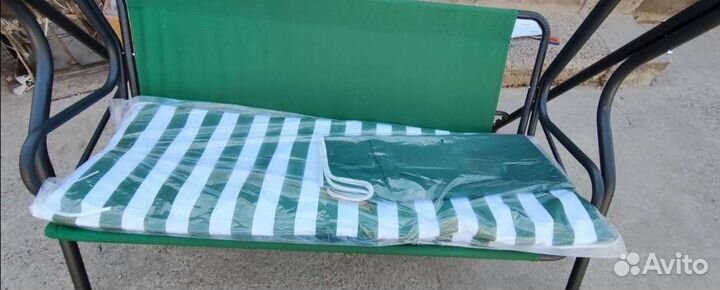 Садовые качели новые