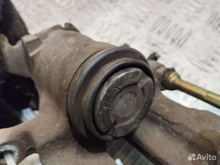 Суппорт задний левый Mitsubishi Space Star