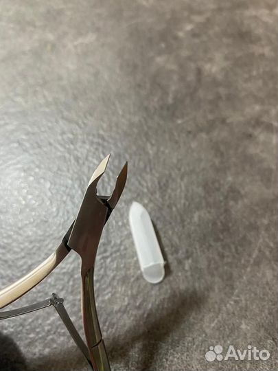 Маникюрные кусачки