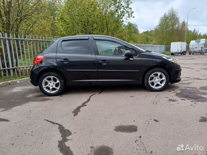 Peugeot 207 1.4 AMT, 2009, 136 000 км