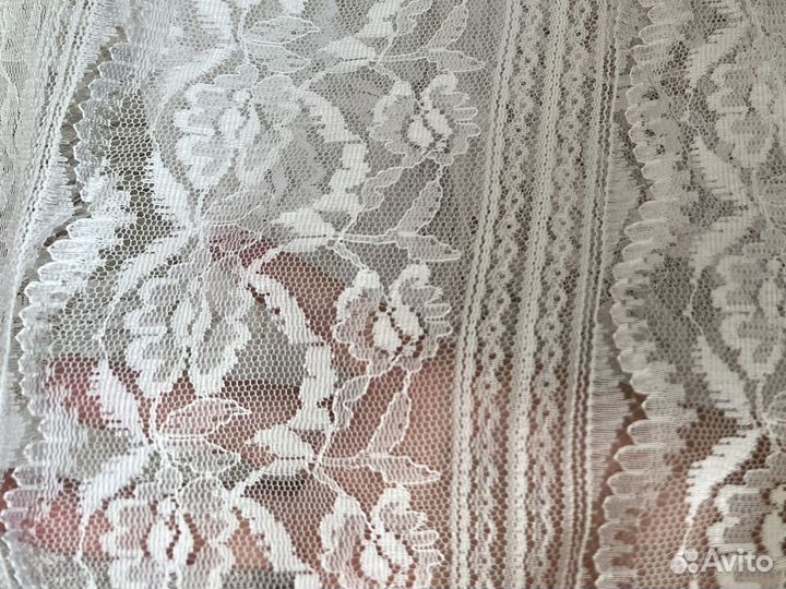 Отрезы тканей винтаж: парча, гипюр и др