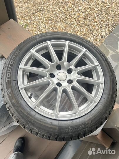 Резина на дисках липучка 225/50 r17