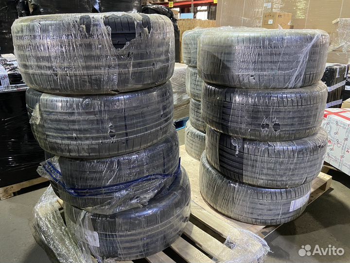 Michelin Pilot Sport 4 285/40 R21 109Y